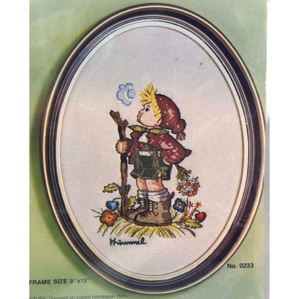 1975 Paragon Needlecraft Crewel #0233Hummel Peasant Boy 9" x 12"‎ Vintage NOS